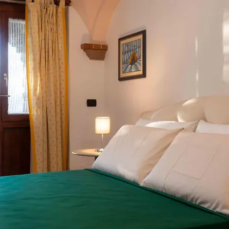 Appartement Del Noce - *